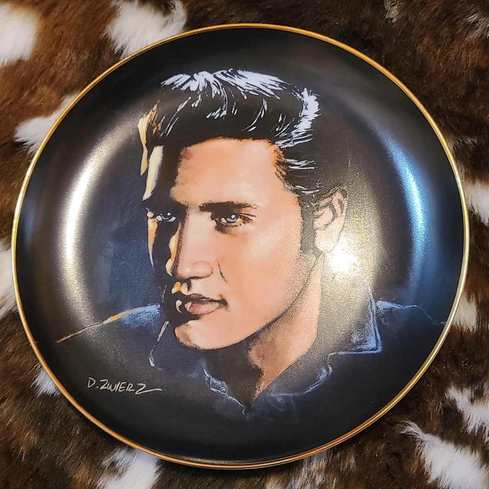 Black and Gold Decorative Plate